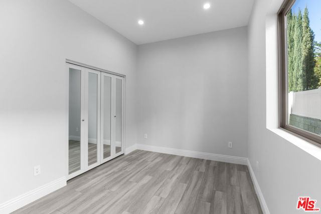 6723 Sunnyslope Avenue, Van Nuys CA: https://media.crmls.org/mediaz/2649177c-8aa0-4bc7-a272-a101853d9e4b.jpg