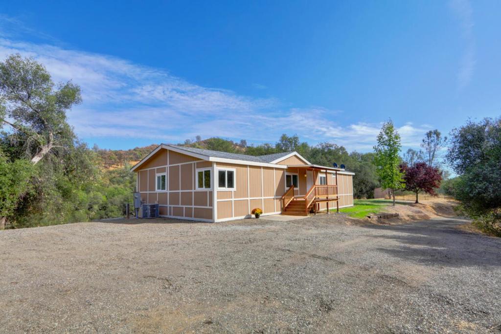 11389 Peoria Road