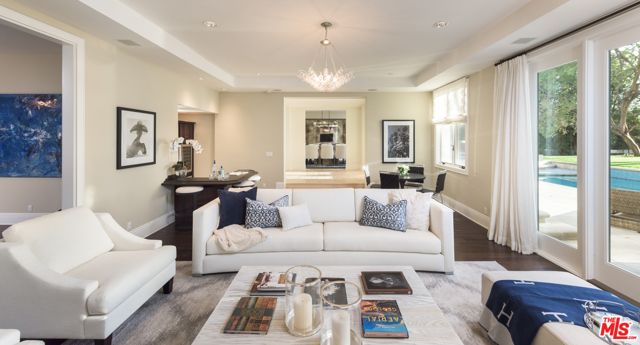 12000 CREST Court