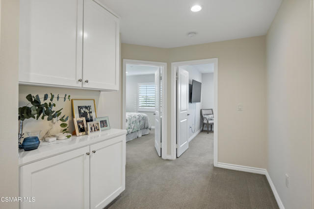 349 Newbury Vista Lane, Newbury Park CA: https://media.crmls.org/mediaz/264a30ef-650f-4606-997c-9f875d93d7ed.jpg