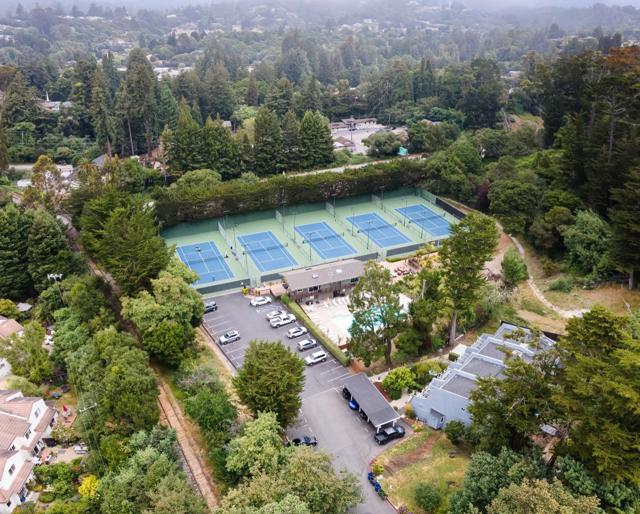 389 Sandalwood Drive, Aptos CA: https://media.crmls.org/mediaz/264a35f6-bd6d-4e07-9b1b-d322862aa4d7.jpg