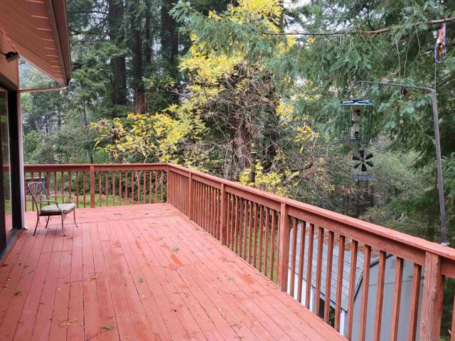 16885 Laurel Road, Los Gatos CA: https://media.crmls.org/mediaz/264af5bd-6831-4a99-bf5a-49c8d317a1ab.jpg