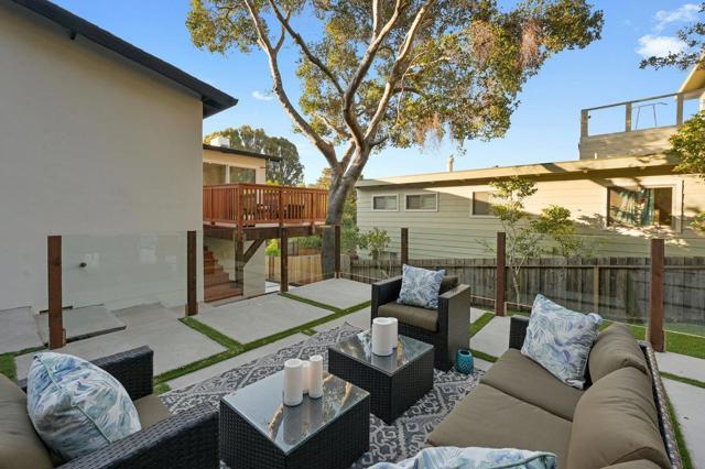 1560 Alturas Drive, Burlingame CA: https://media.crmls.org/mediaz/264c90a2-917a-42da-a4b4-4cc9caade774.jpg