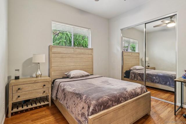 1648 Brady Cir, Carlsbad CA: https://media.crmls.org/mediaz/264cd096-4caf-462f-8427-8a63cea691e4.jpg