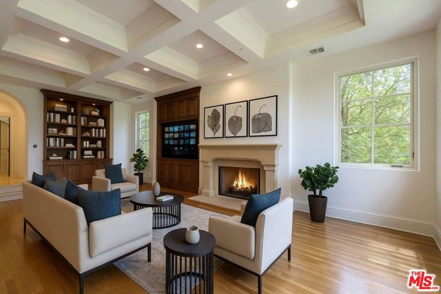 2167 Sheringham Lane, Los Angeles CA: https://media.crmls.org/mediaz/264ceb42-ac14-4430-9f63-427b61f0d11b.jpg