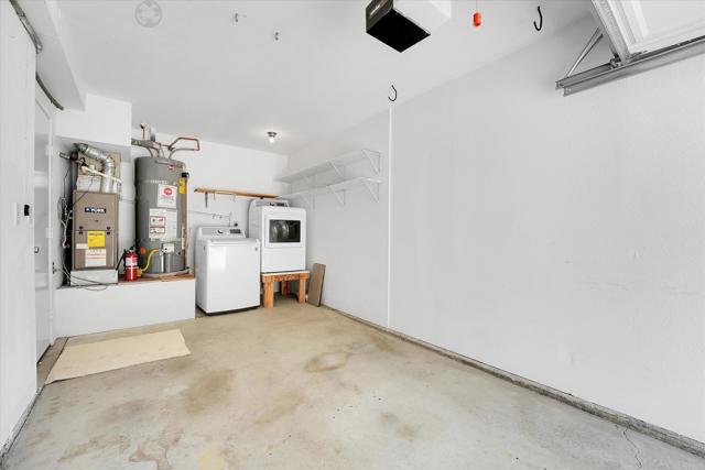 Detail Gallery Image 17 of 31 For 7077 Camino Pacheco, San Diego,  CA 92111 - 2 Beds | 2 Baths