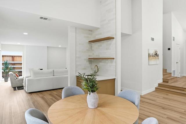 Detail Gallery Image 10 of 37 For 1203 Branding Iron Cir, Vista,  CA 92081 - 4 Beds | 3 Baths