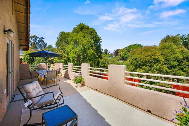 10965 Elderwood Ct, Scripps Miramar CA: https://media.crmls.org/mediaz/26506b31-57c6-4e3e-b0a3-35bea61245bb.jpg
