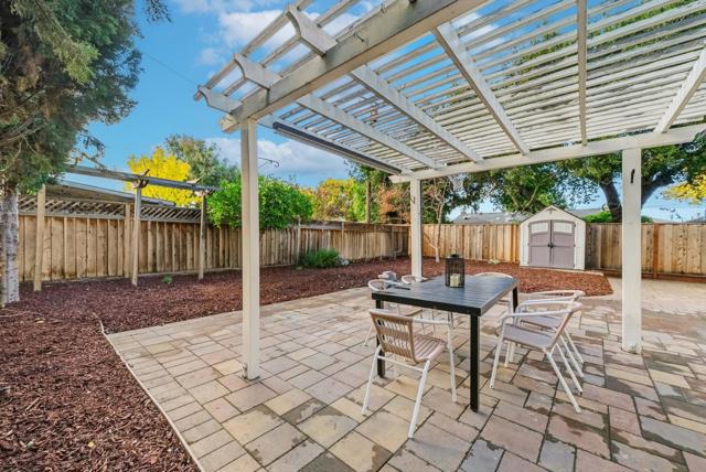 716 Kiely Boulevard, Santa Clara CA: https://media.crmls.org/mediaz/2650f98c-83e0-4d08-98bb-bb0ab5218d5c.jpg