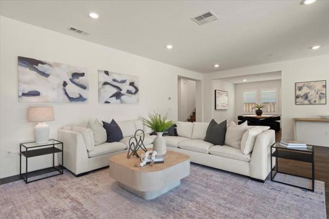7171 Spumante Court, Gilroy CA: https://media.crmls.org/mediaz/2651298b-e010-47db-a30c-23e8240f7b4f.jpg