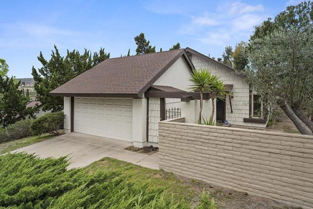 3102 S Granada Ave, Spring Valley CA: https://media.crmls.org/mediaz/26514ccc-55d7-4e98-83b4-3390bb7f99d1.jpg
