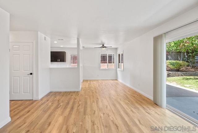 4413 Mount Castle Ave, San Diego CA: https://media.crmls.org/mediaz/26515f3d-dc62-4861-99dc-51b0fcd92299.jpg
