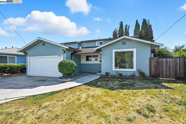3419 Del Valle Cir, San Leandro CA: https://media.crmls.org/mediaz/26517727-46e0-4cd1-98cc-daf04bee9bd9.jpg