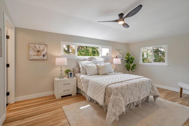 3574 Wellesley Court, Mountain View CA: https://media.crmls.org/mediaz/2651e3f9-4d9d-49cc-96d3-dc37847b416c.jpg