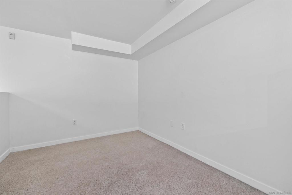 889 Date St - photo 14
