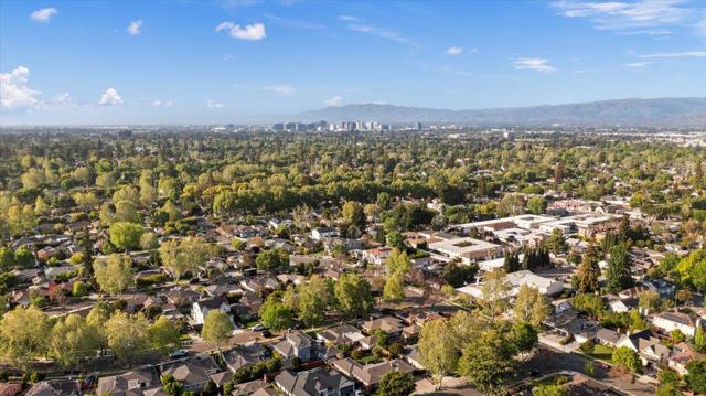 1216 Hermosa Way, San Jose CA: https://media.crmls.org/mediaz/2653a6f2-2c6d-4db9-8371-efc71318fa2d.jpg