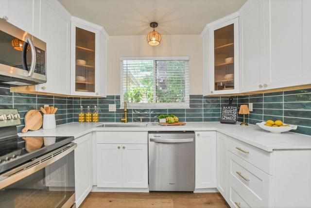 4453 Palo Verde Drive, Pittsburg CA: https://media.crmls.org/mediaz/2653b934-52bd-4e56-8f94-c0c1c572e581.jpg
