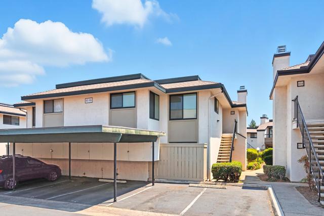 450 W W Vermont Ave, Escondido CA: https://media.crmls.org/mediaz/26547b3a-c21a-43f7-9758-7476bb8af3db.jpg