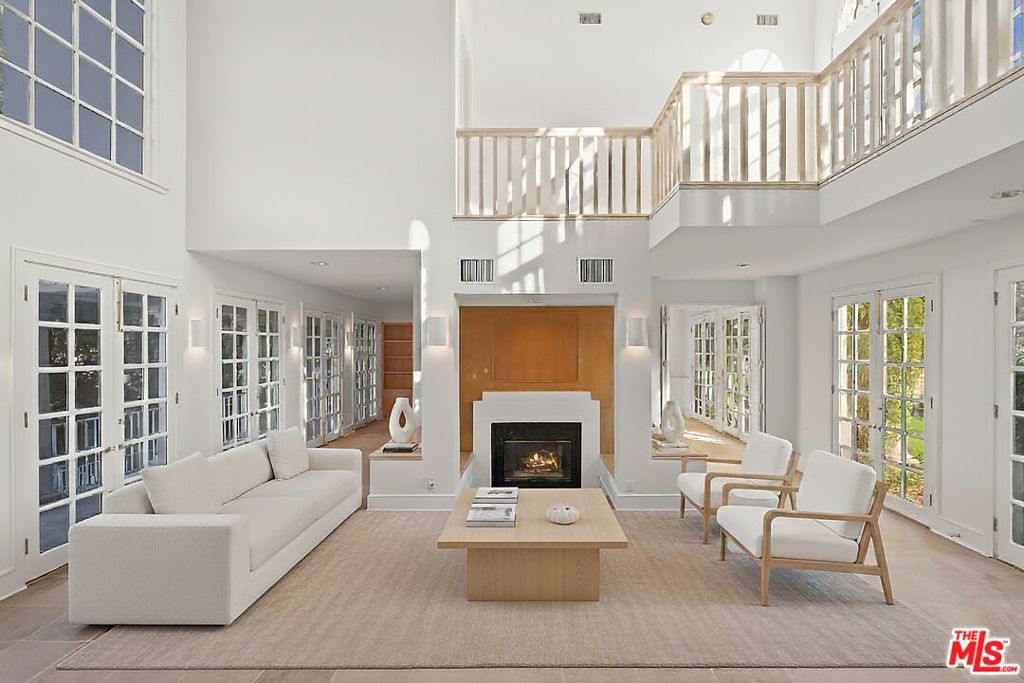 MLS #25602713 image #20