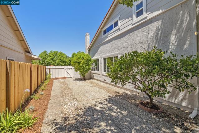 Image 58 of 59 For 2274 Dapplegray Lane
