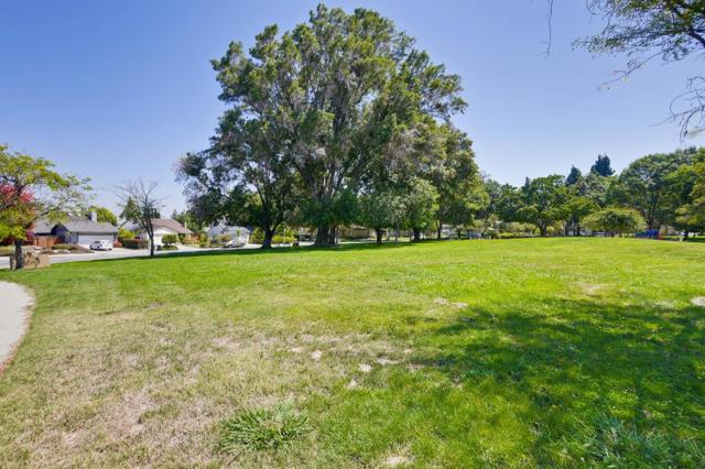 1032 Abruzzo Lane, San Jose CA: https://media.crmls.org/mediaz/265a21af-ffc8-44b8-b201-61d4250e89b9.jpg