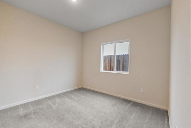 683 Granada Court, Merced CA: https://media.crmls.org/mediaz/265a493e-a94b-4a9b-96dd-899823fd0896.jpg