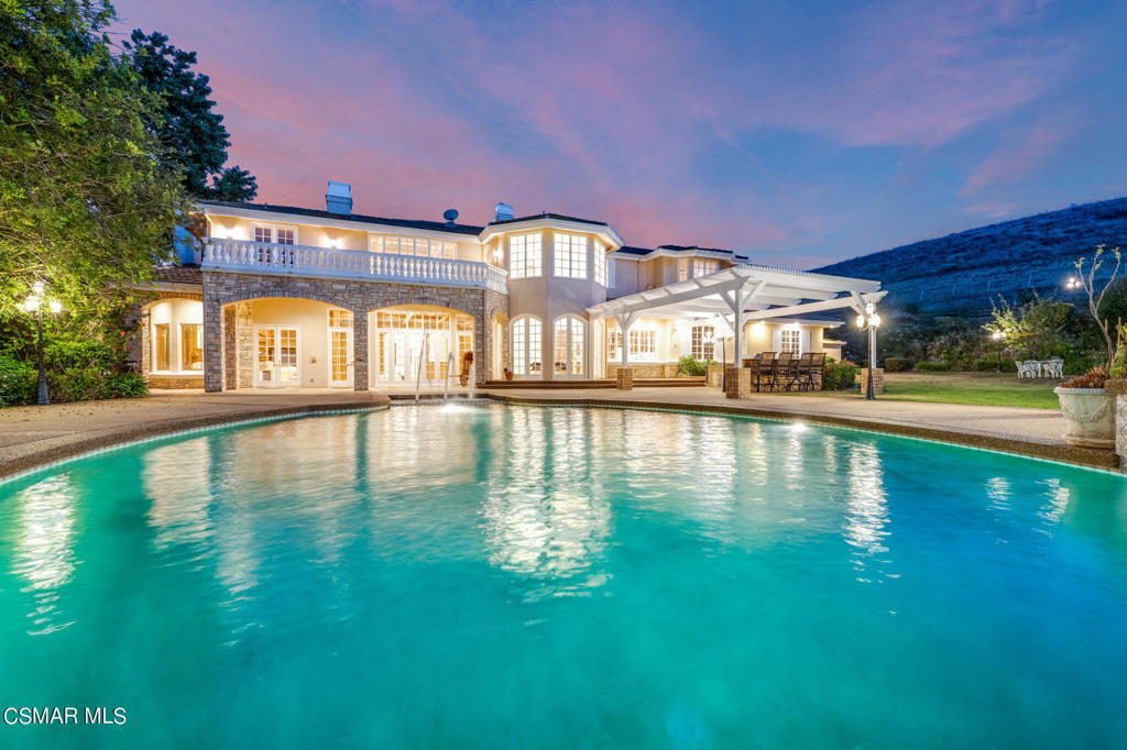 3895 Peacock Court, Westlake Village, CA 91362