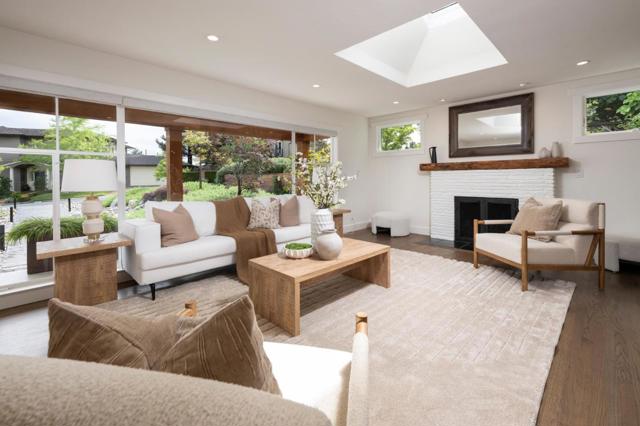 Image 9 of 58 For 606 Yale Drive