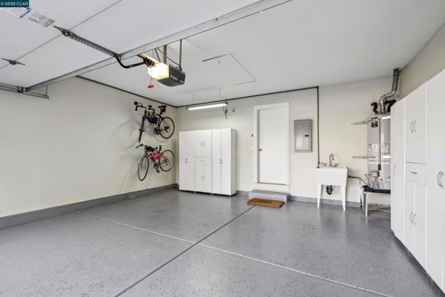 131 Shoshone Court, Danville CA: https://media.crmls.org/mediaz/265c7390-08af-404b-8a11-ae47a5cdebdb.jpg