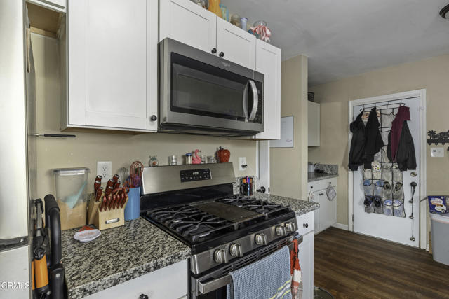 Detail Gallery Image 15 of 29 For 3820 Apache Ave, Bakersfield,  CA 93309 - 3 Beds | 1 Baths