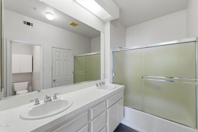 Detail Gallery Image 26 of 42 For 11805 San Tropez Pl, Moorpark,  CA 93021 - 3 Beds | 2/1 Baths