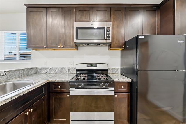 Detail Gallery Image 4 of 27 For 4130 Cherokee Ave, San Diego,  CA 92104 - 3 Beds | 2 Baths