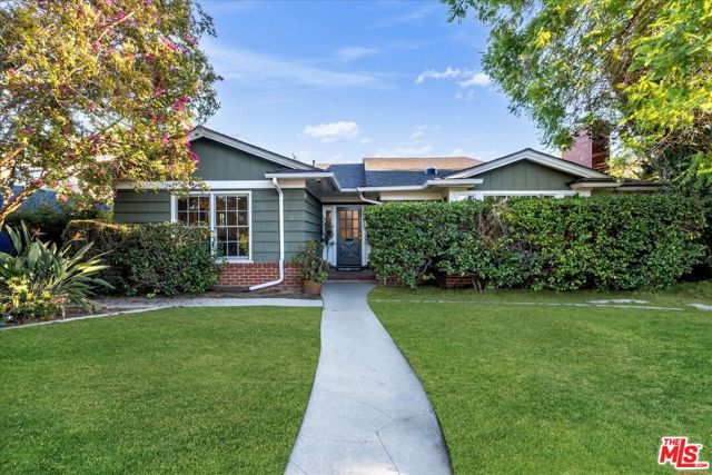 12430 Cumpston Street photo 3
