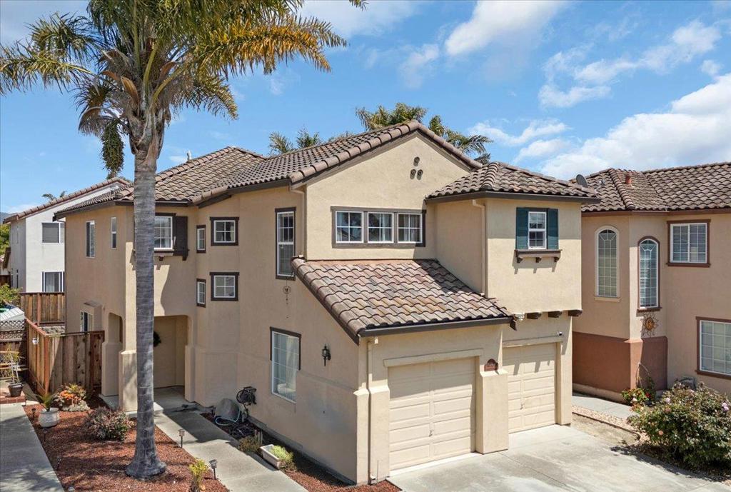 16 Harrington Circle