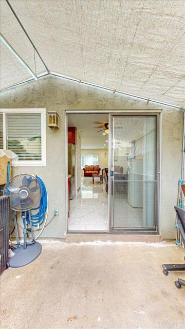 166 N 1St, El Cajon CA: https://media.crmls.org/mediaz/26611307-5a2c-43d5-bdfa-1a5ed46831b4.jpg