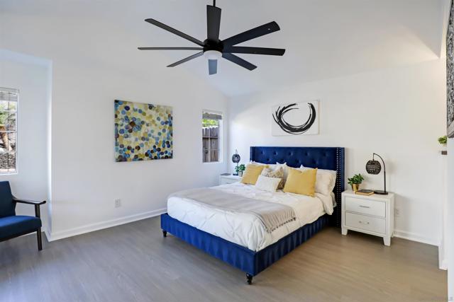 10366 Rancho Carmel Dr, San Diego CA: https://media.crmls.org/mediaz/26613066-f661-4f0b-9a2b-6602b54c8922.jpg