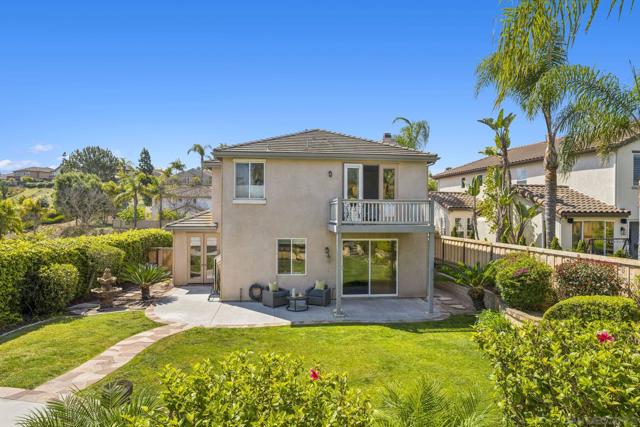 1266 Mariposa Rd, Carlsbad CA: https://media.crmls.org/mediaz/26625a74-e1a4-4f92-97fe-bb7f4894e7eb.jpg