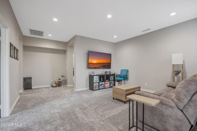 Image 41 of 100 For 1101 Via Hispano