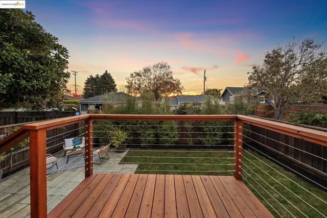 1417 Richmond St, El Cerrito CA: https://media.crmls.org/mediaz/2663510c-580b-4251-b60f-d990c907622f.jpg