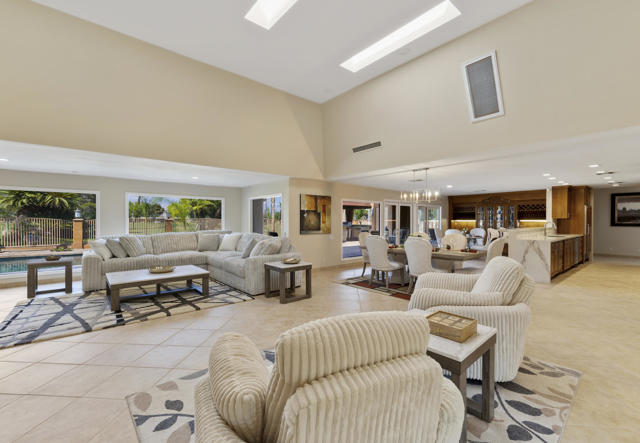 79100 Montego Bay Drive, Bermuda Dunes CA: https://media.crmls.org/mediaz/2664277f-6c35-45f4-aa48-9e0e53d0cc1c.jpg