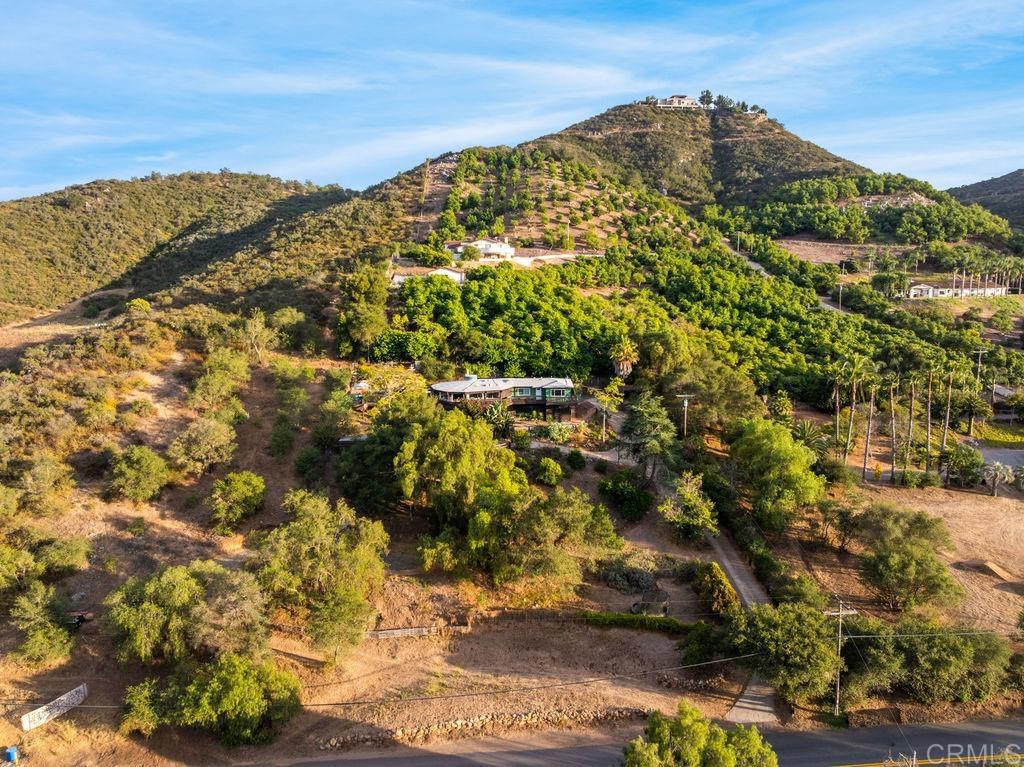 2870 Twin Oaks Valley Road - photo 4