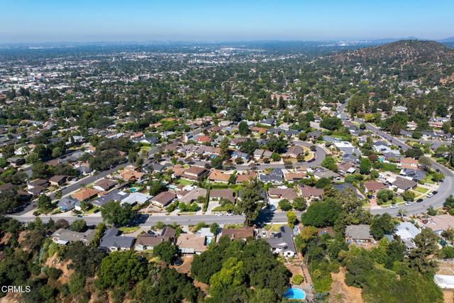 378 Grand Avenue, Monrovia CA: https://media.crmls.org/mediaz/2665a509-1fbe-4c11-b56b-341923e12af5.jpg