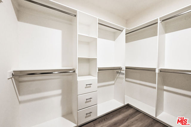 2028 S Chapel Avenue, Alhambra CA: https://media.crmls.org/mediaz/26663a91-8756-41e1-94b6-b79c2e4080e5.jpg