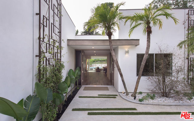 2213 Roscomare Road, Los Angeles, California 90077, 4 Bedrooms Bedrooms, ,4 BathroomsBathrooms,Single Family Residence,For Sale,Roscomare,24468390
