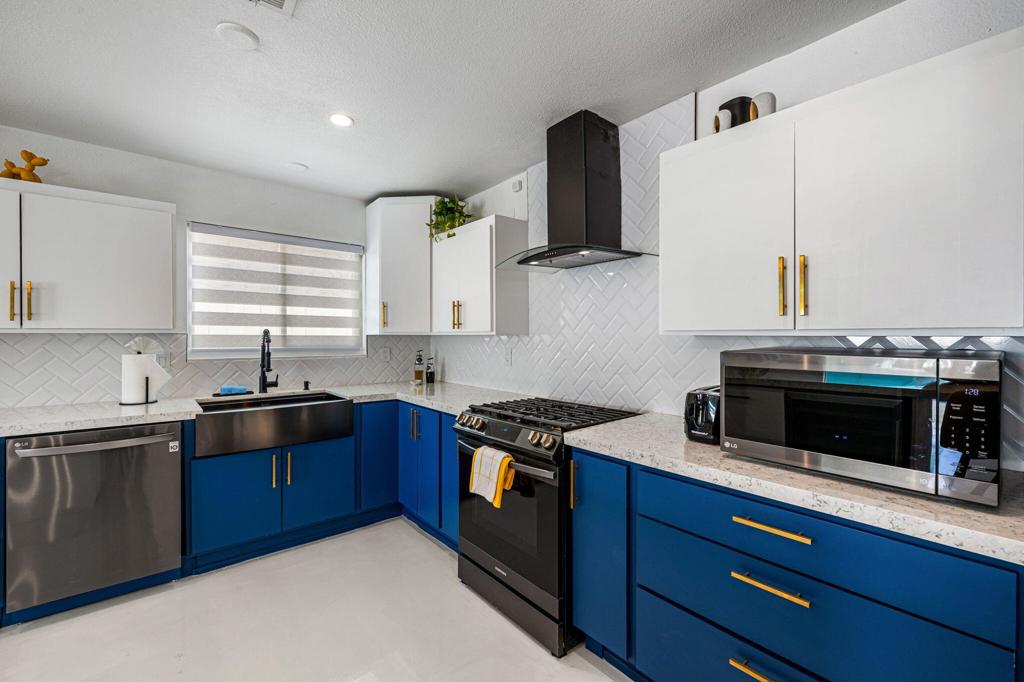 MLS #219138698DA image #3