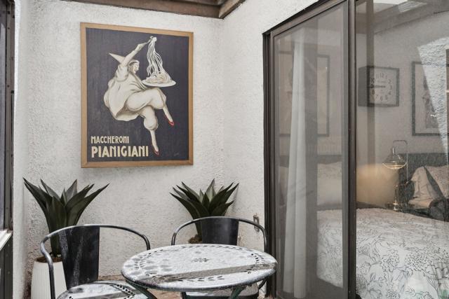 10 Padron Way, Rancho Mirage CA: https://media.crmls.org/mediaz/26674d13-ec14-41fd-a789-d5e39edcb51b.jpg