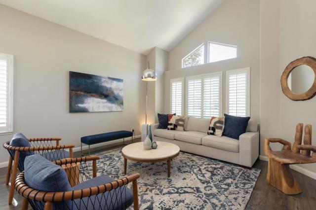 92 Hillview Drive, Danville CA: https://media.crmls.org/mediaz/2668509b-7ad3-472b-9e4b-02a8053e4b40.jpg