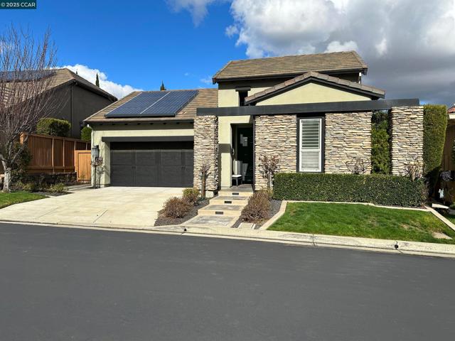 1759 Latour Ave, Brentwood CA: https://media.crmls.org/mediaz/26687a39-fd97-49e9-af6a-6508ebc888a7.jpg