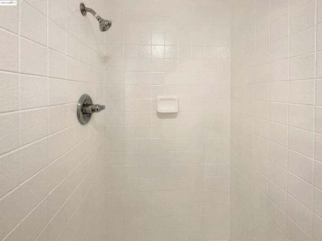 883 Calle De Verde, San Jose CA: https://media.crmls.org/mediaz/26695629-369e-4ac8-ac0c-7fd89bb4de3c.jpg