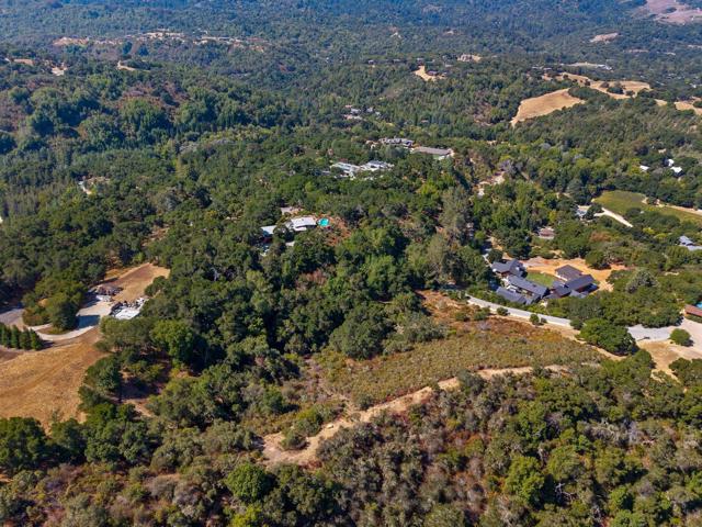 640 Los Trancos Road,  CA: https://media.crmls.org/mediaz/266a8597-b1a5-47fa-964c-adce06021644.jpg